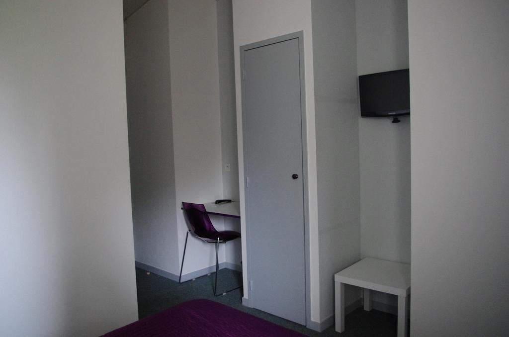 Hotel Bon Repos Barbezieux-Saint-Hilaire Номер фото